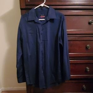 Long sleeve dress shirt
